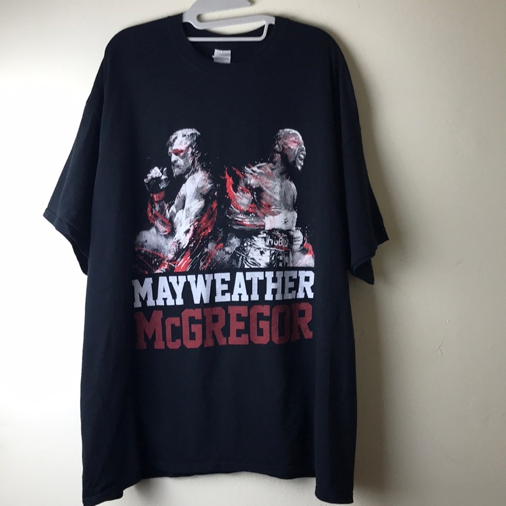 Gildan Mayweather and McGregor  fight t-shirt Sz 2XL